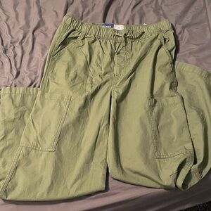 NWT Old Navy XL olive cargo pants 100% cotton